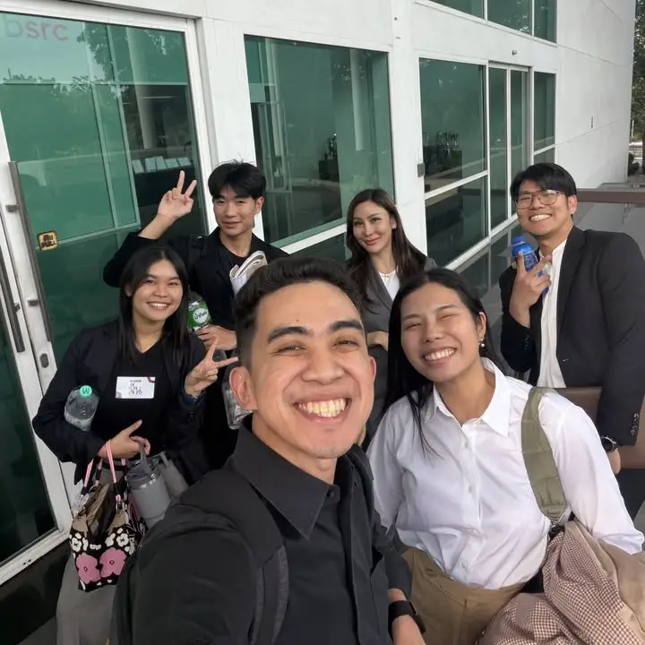 จบคลาส Unlocking AI Possibilities with Claude รุ่นที่ 3… — รูปที่ 2
